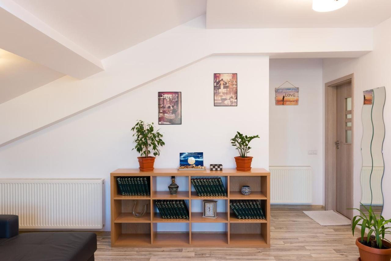 Romexpo Apartment Luxury - Aproape De Centru Si Parc Herastrau! ブカレスト エクステリア 写真